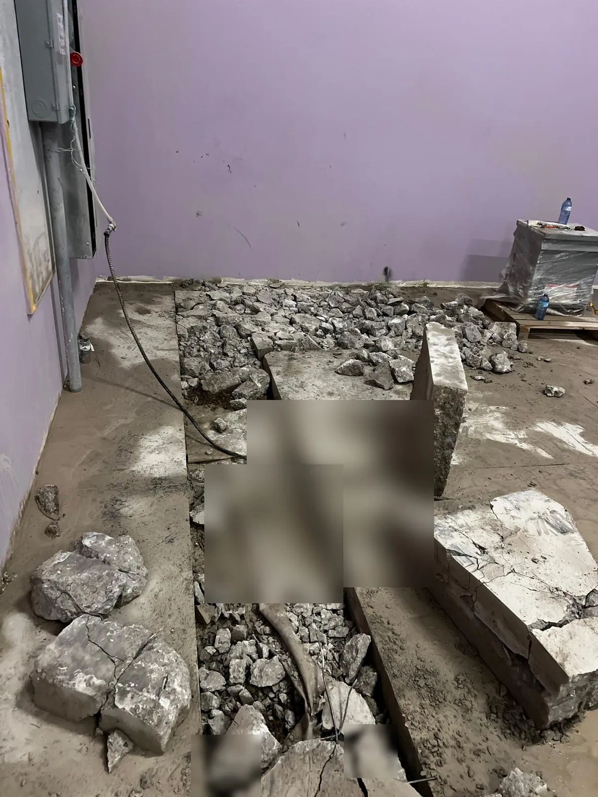 Structural concrete removal