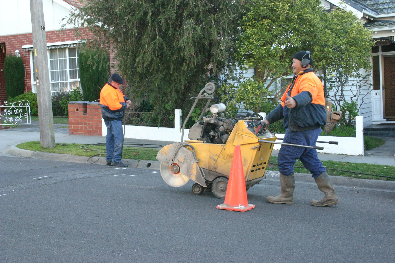 Road & Asphalt Sawing